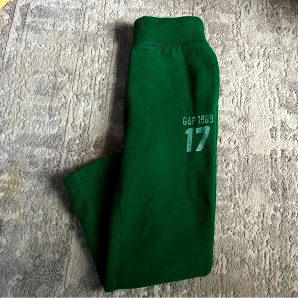 GAP Boys Sweatpants - Picture 2 of 2